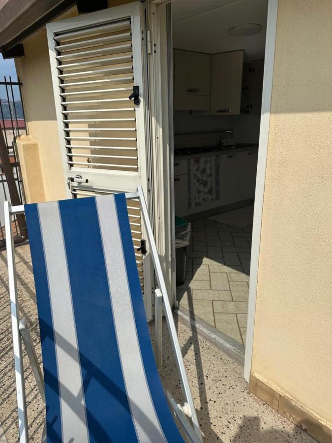 Apartament Attico Di Giggia Giardini-Naxos Zewnętrze zdjęcie