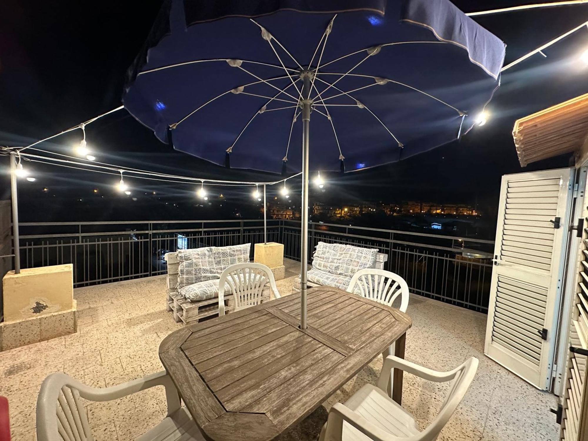 Apartament Attico Di Giggia Giardini-Naxos Zewnętrze zdjęcie
